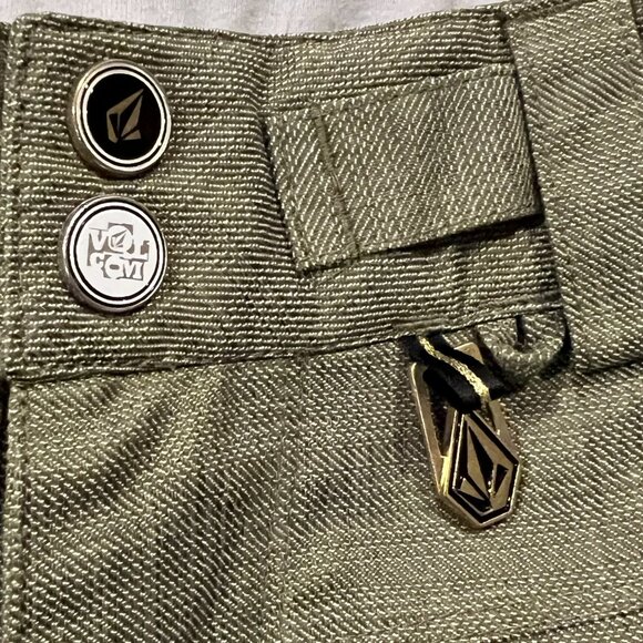 Volcom Men's Snowboard Pants, Green, Medium - Picture 7 of 14